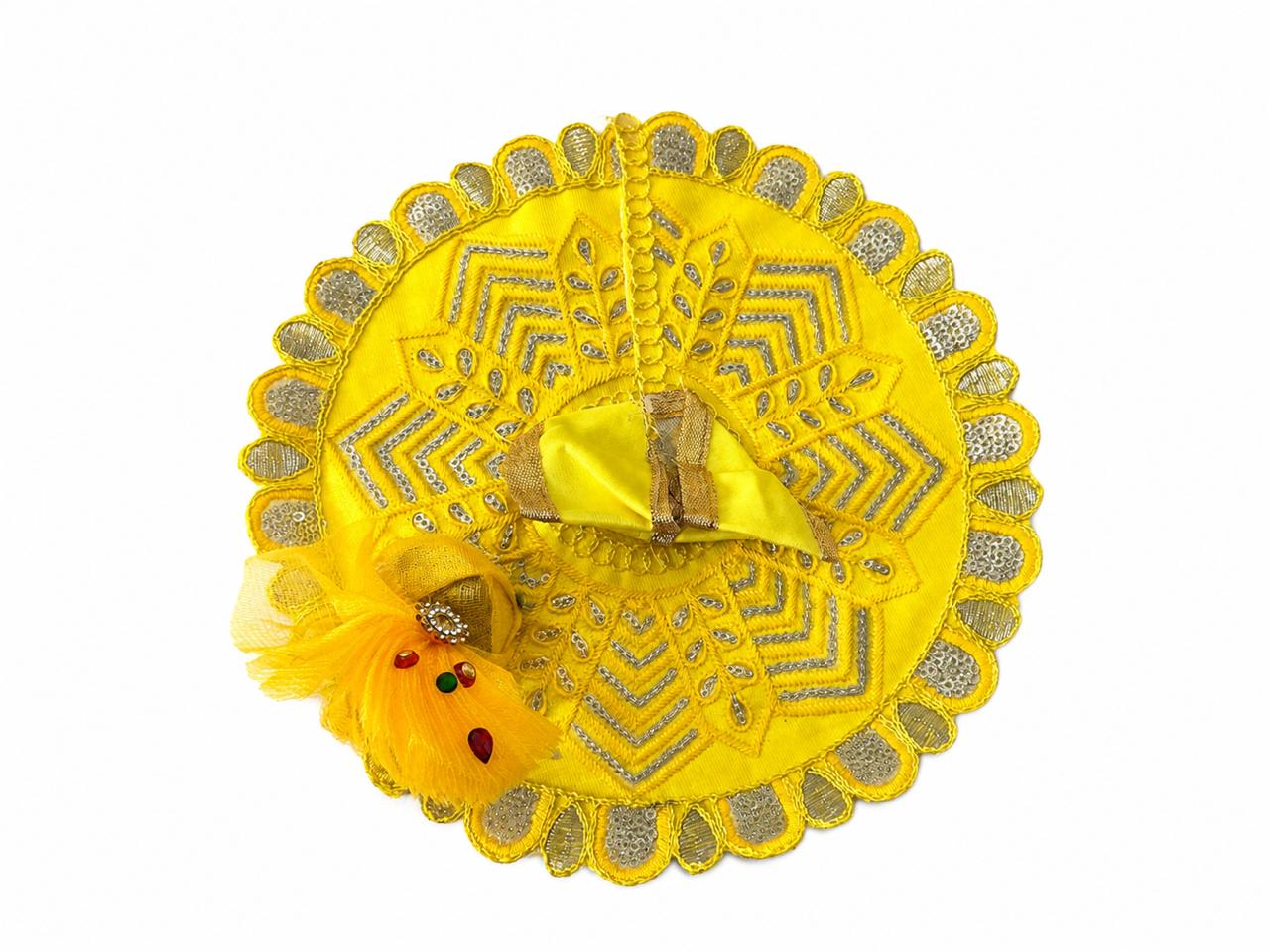 Elegant yellow Laddu Gopal dress featuring silver embroidery and golden lace